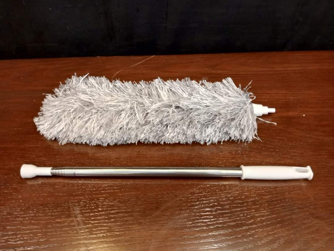Brand New Extendable Portable Cleaning Duster