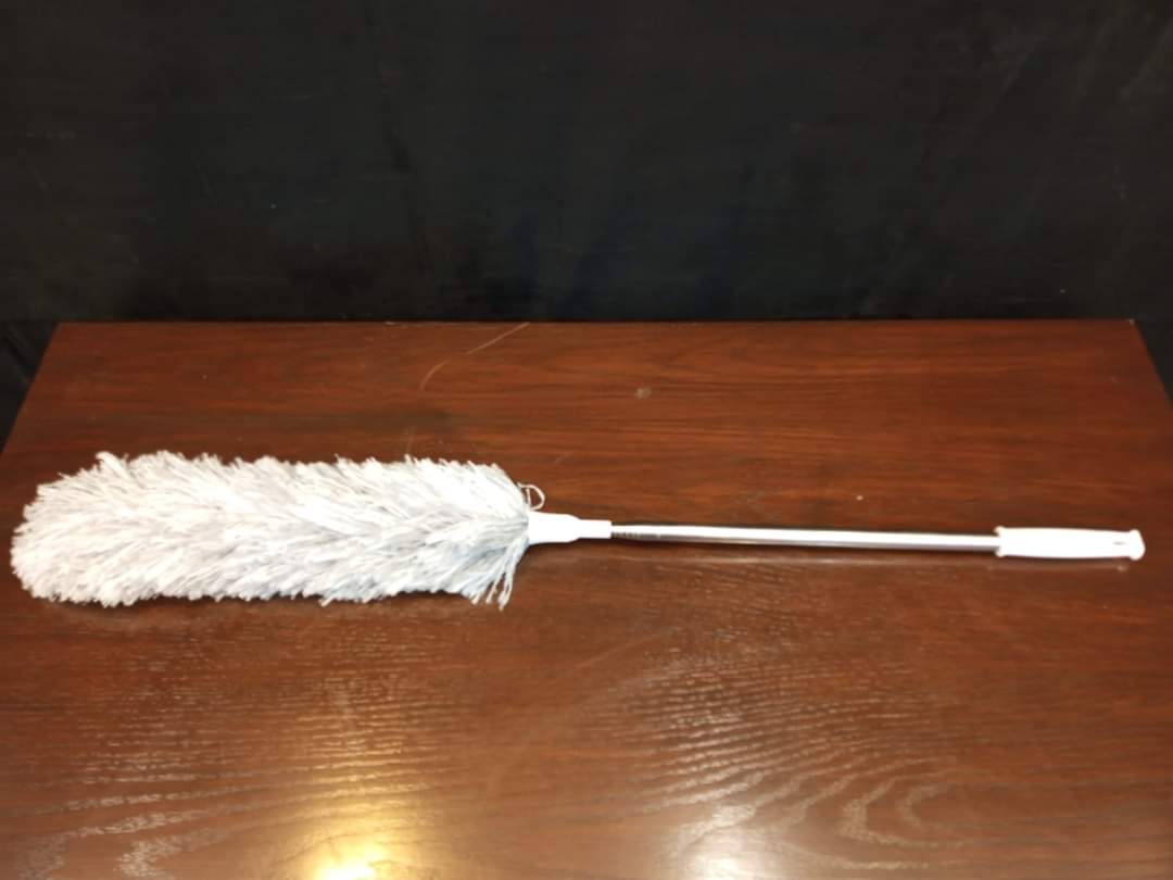 Brand New Extendable Portable Cleaning Duster