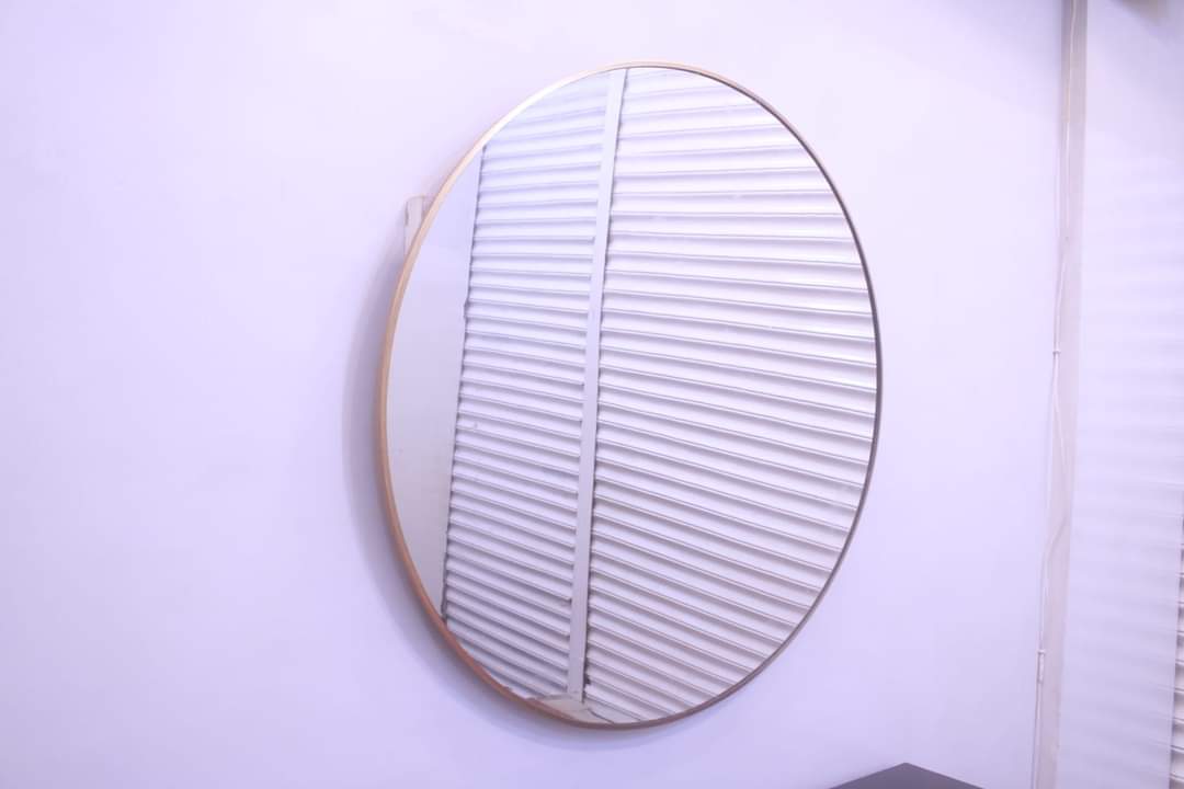 Tgsc Designs Brand New Console With Mirror