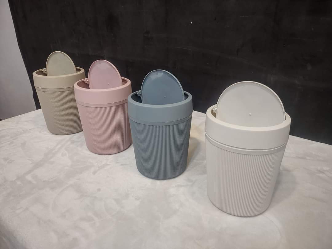 Brand New Plastic Dustbin