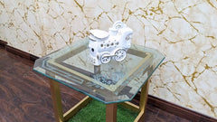 Corner Table