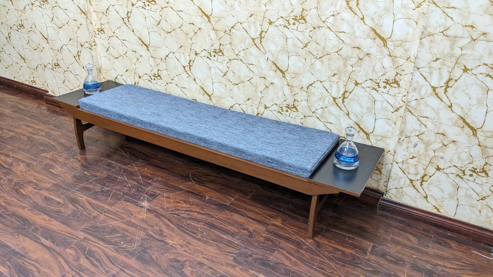 3 Seater Seattee