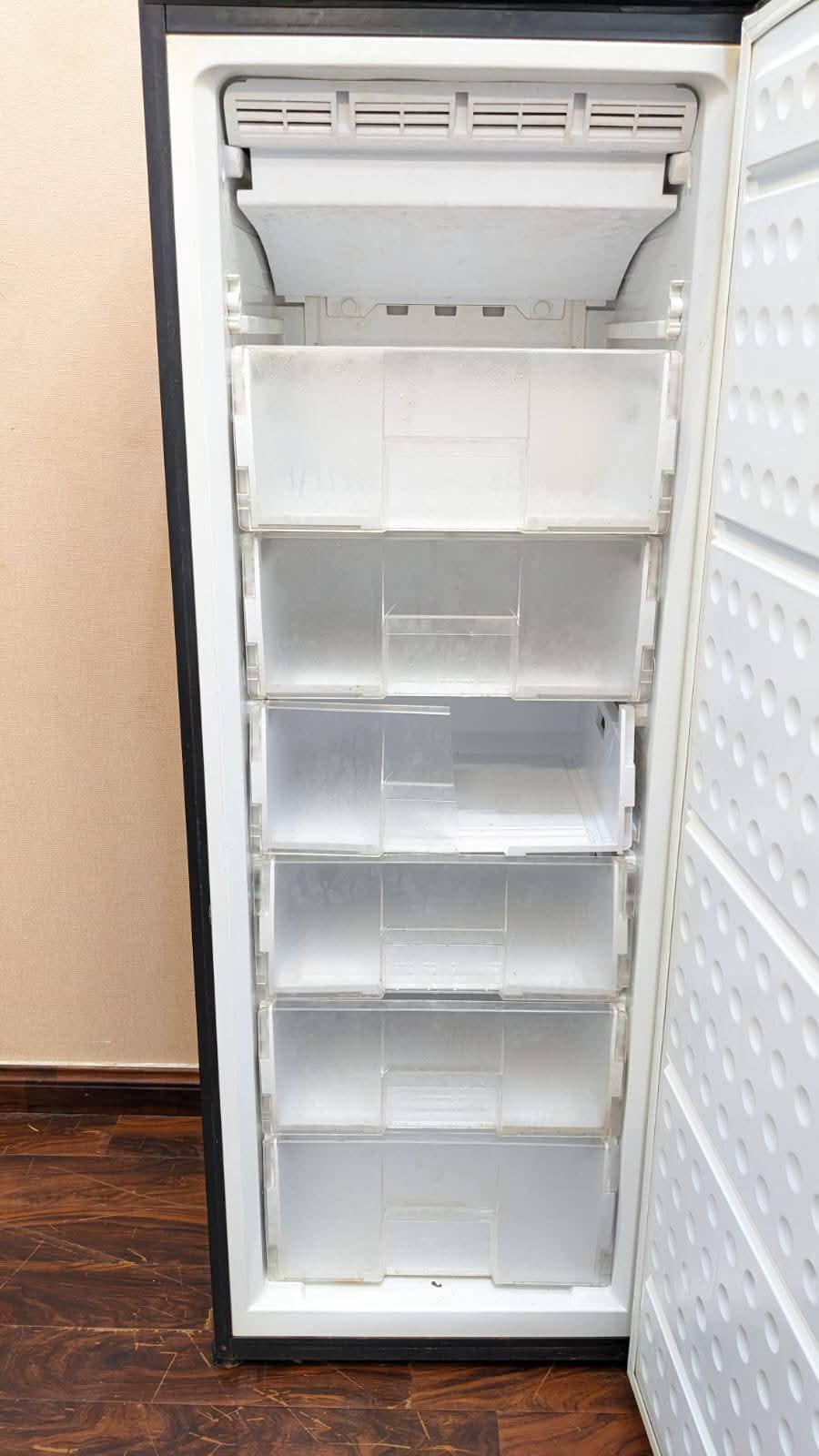 🔥 GNE 🔥 Vertical Deep Freezer
