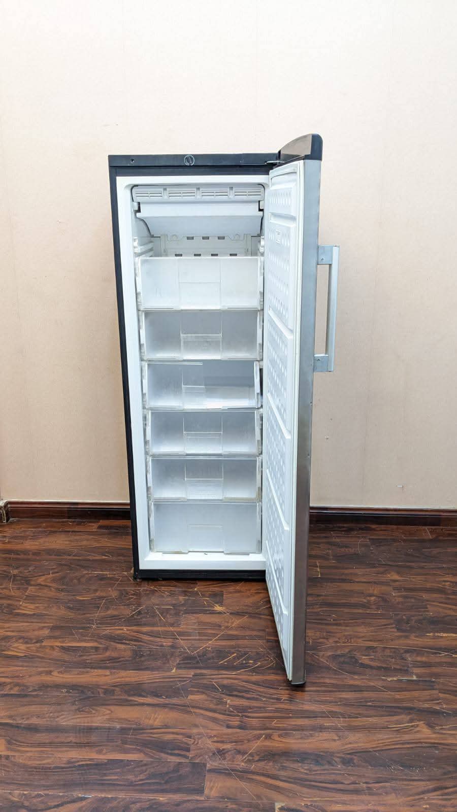 🔥 GNE 🔥 Vertical Deep Freezer