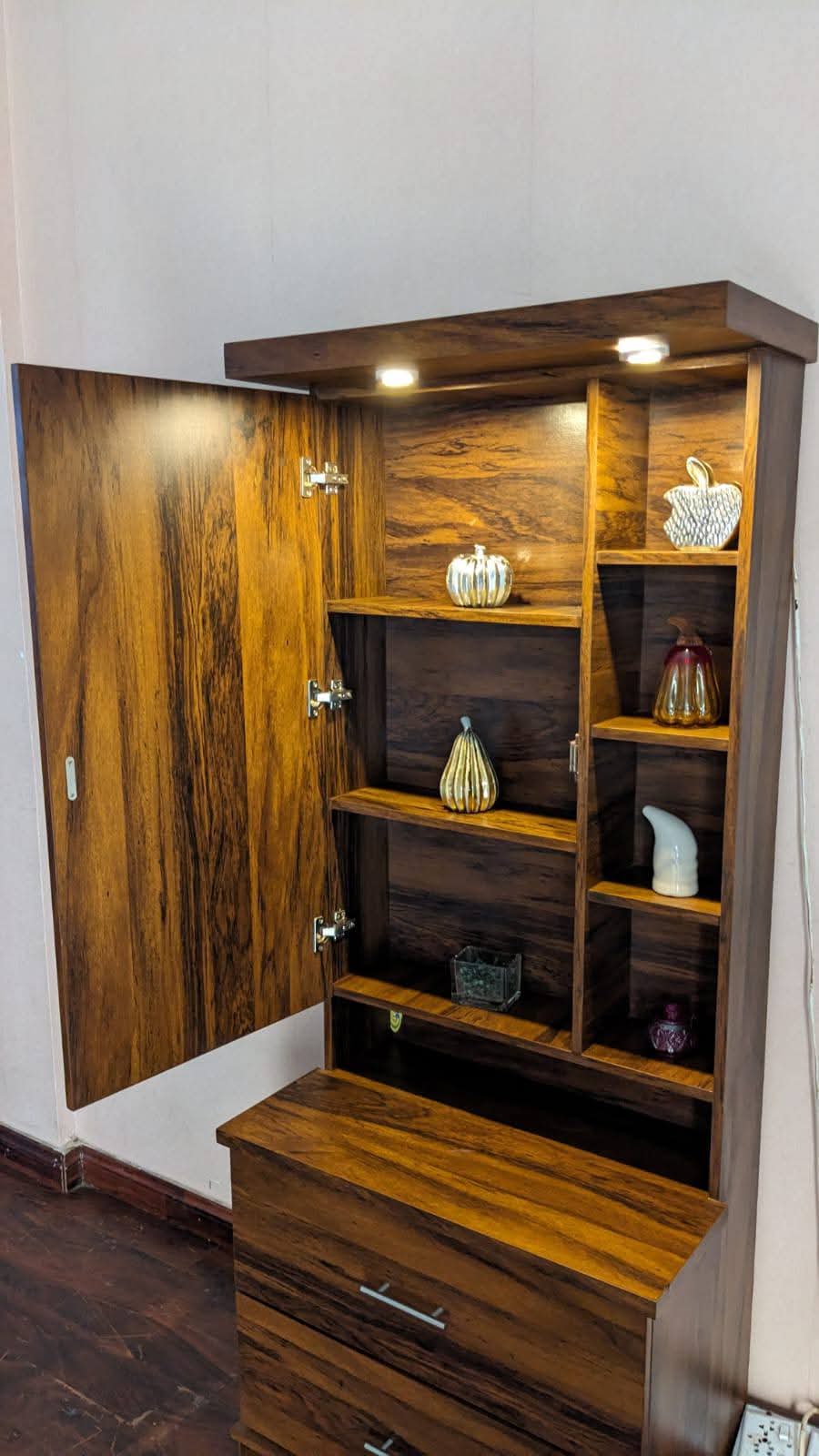Modern Dressing Table
