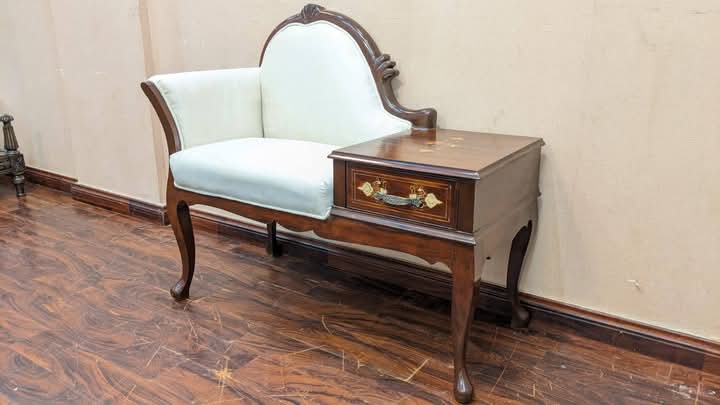 🔥 Antique 🔥 Solid Sheesham Wood Telephone Seattee
