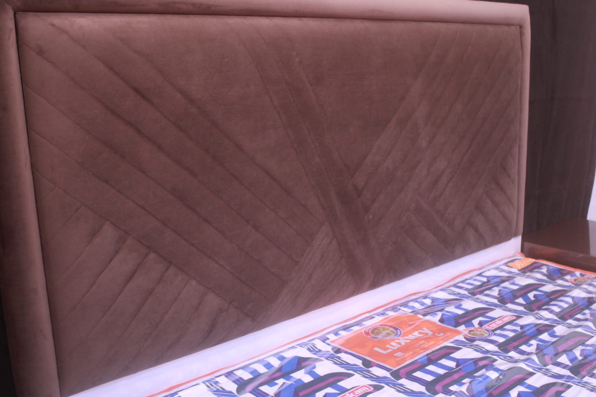 Tgsc Design Brand New Arrival  🔥 Evoc Cosmo 🔥 Bed Set