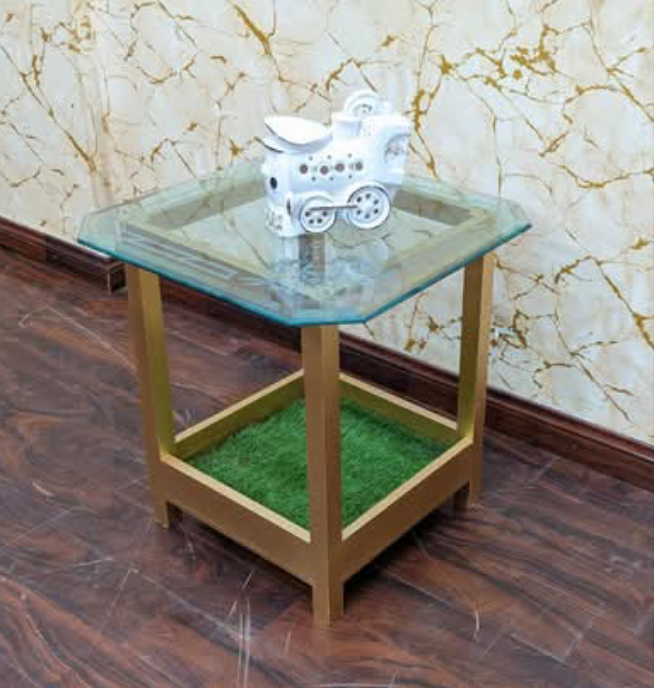 Corner Table