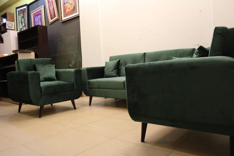 4 Seater Sofa Set (Subject To Price Change)