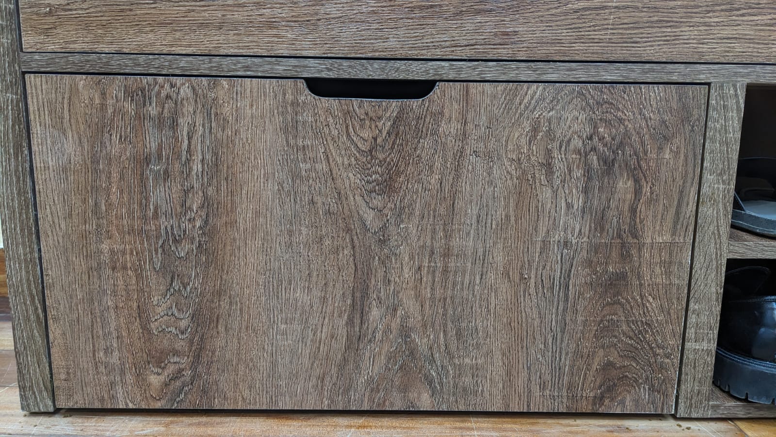 Brand New Flip Drawers Shoe Rack