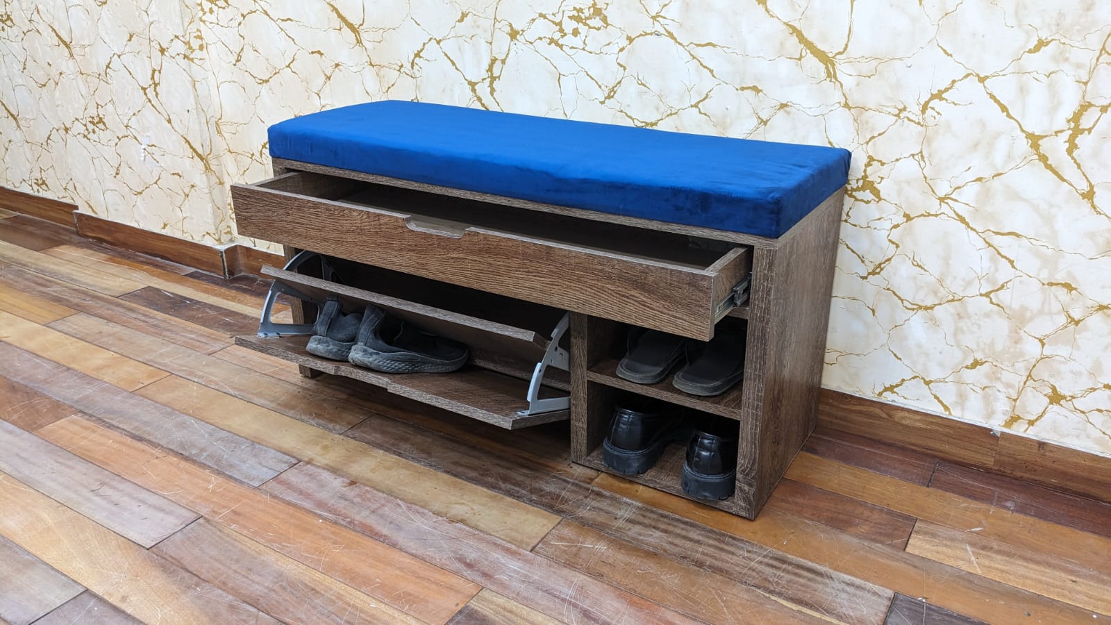 Brand New Flip Drawers Shoe Rack
