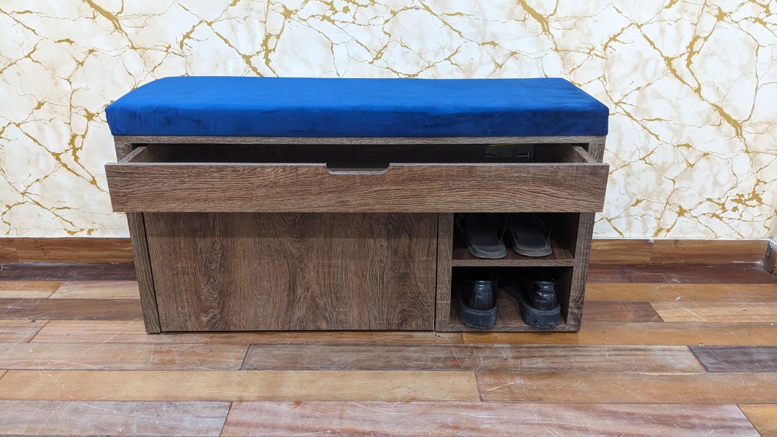 Brand New Flip Drawers Shoe Rack