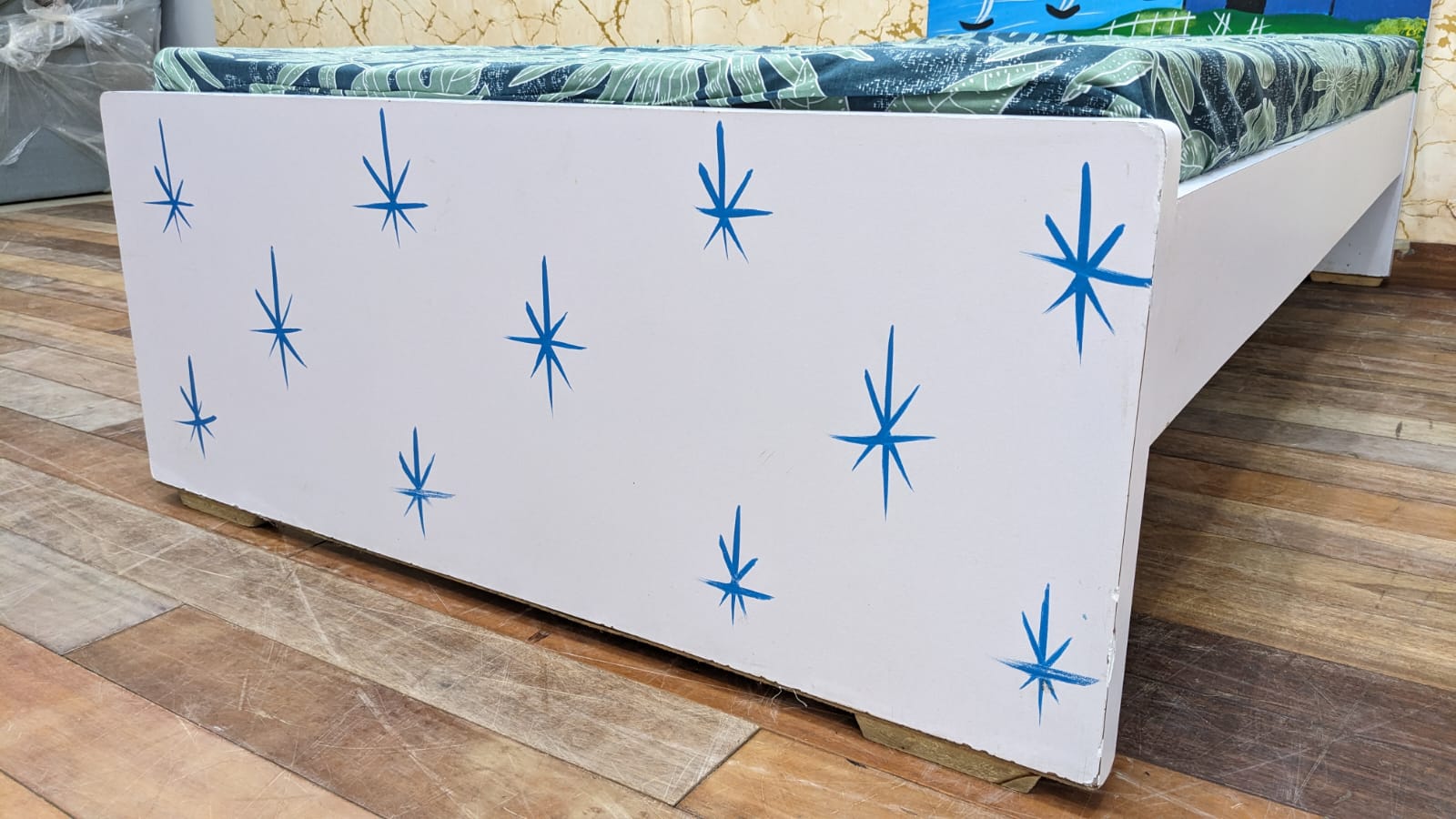 Single Bed with Mattress