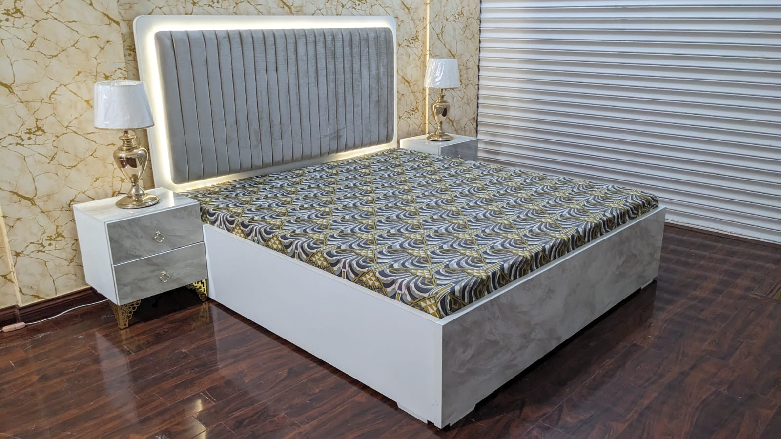 Brand New King Size Bedroom Set