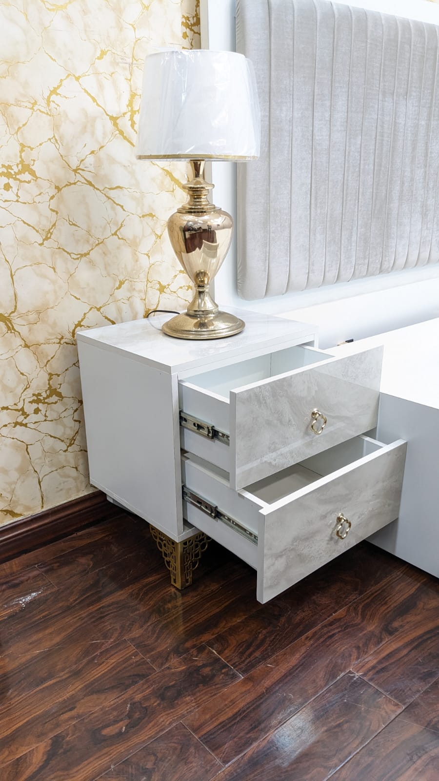 Brand New King Size Bedroom Set