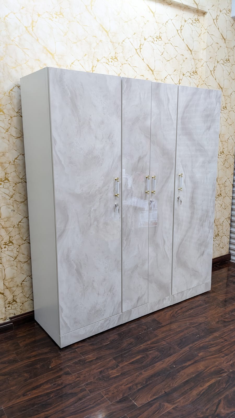 Brand New King Size Bedroom Set