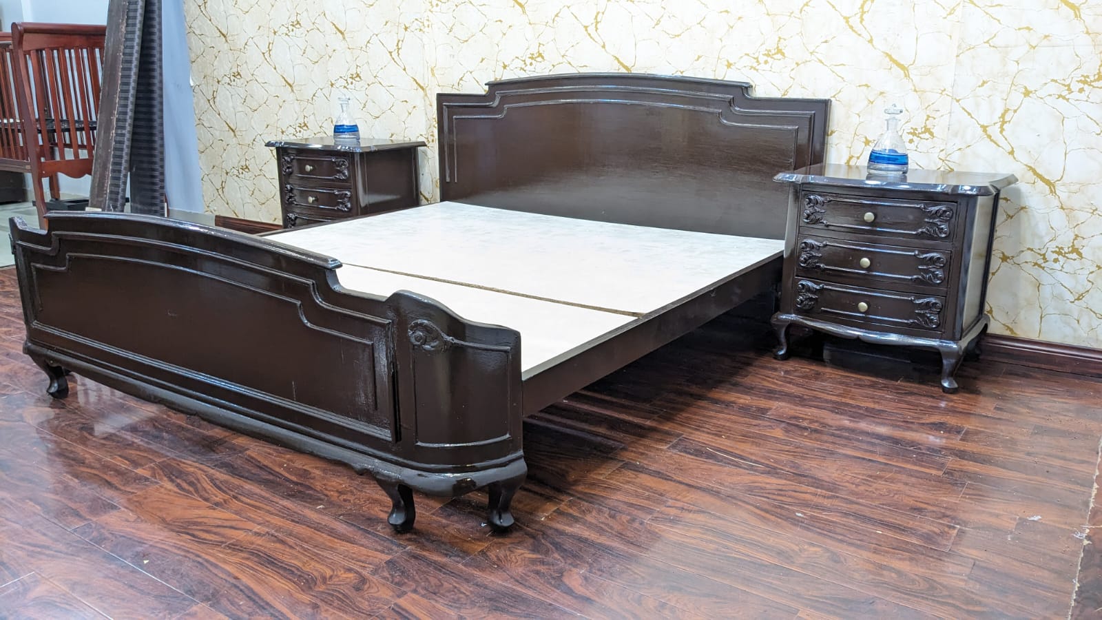 King Size Bed with 2 Side Tables