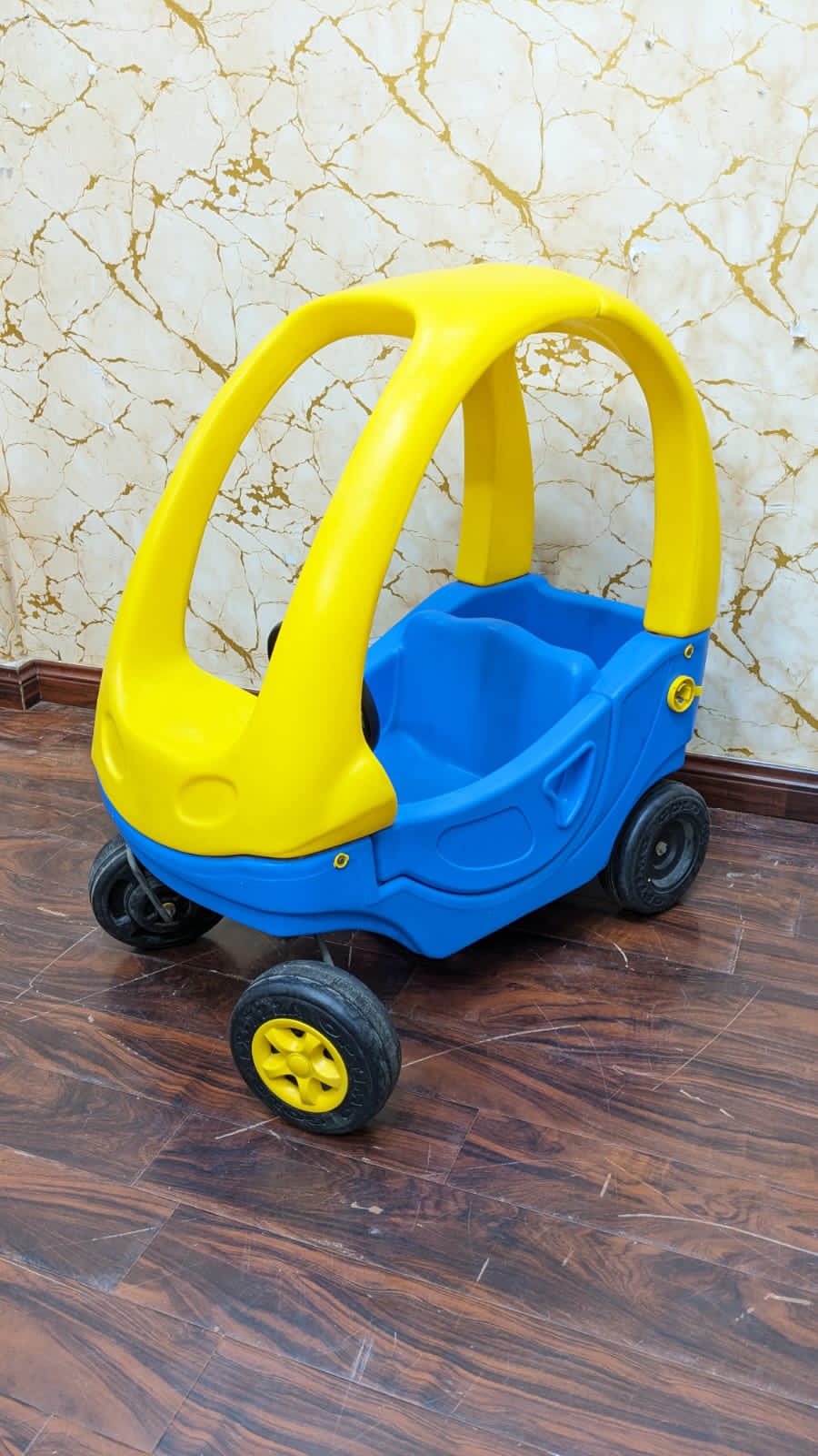 🔥 Haenim 🔥 Royal Kids Car