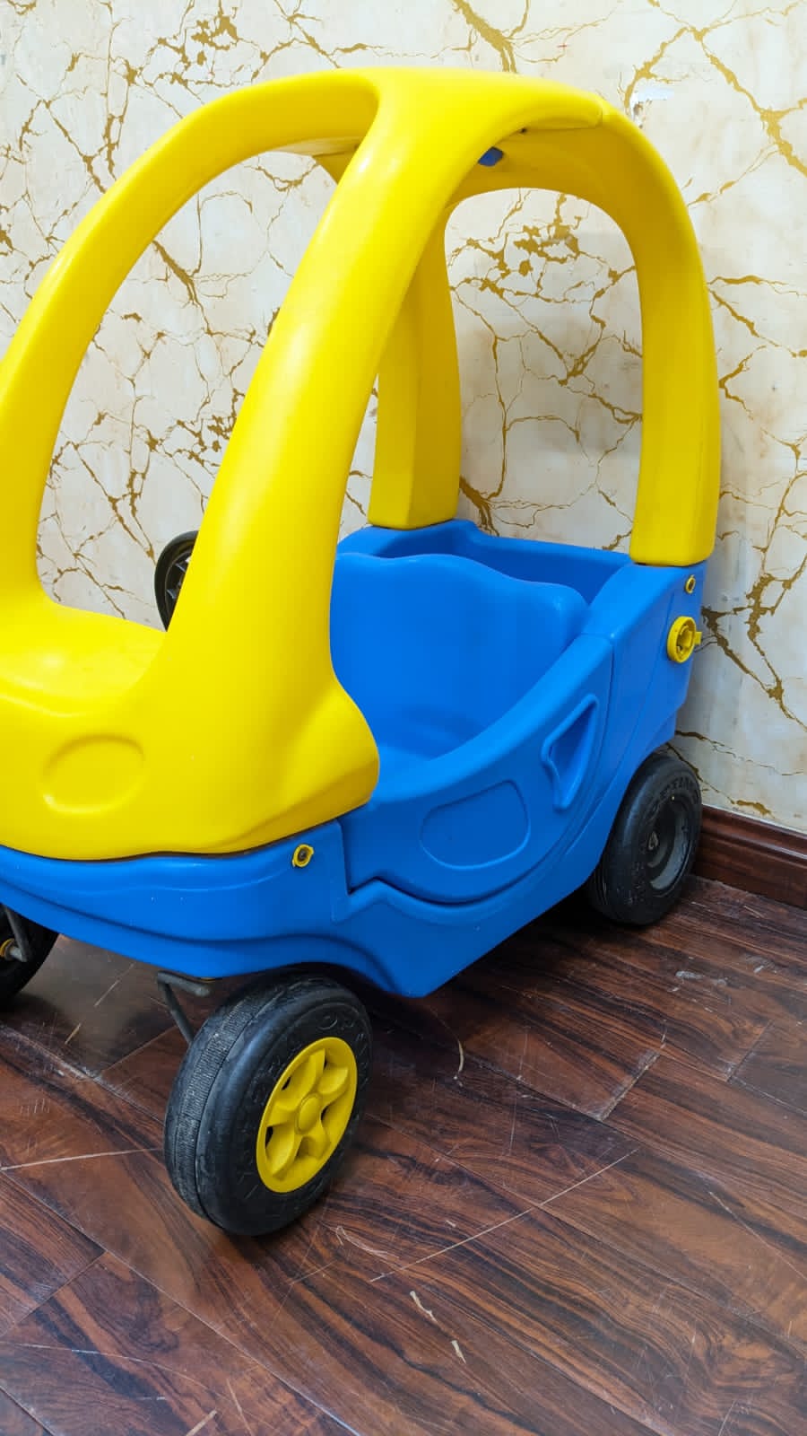 🔥 Haenim 🔥 Royal Kids Car