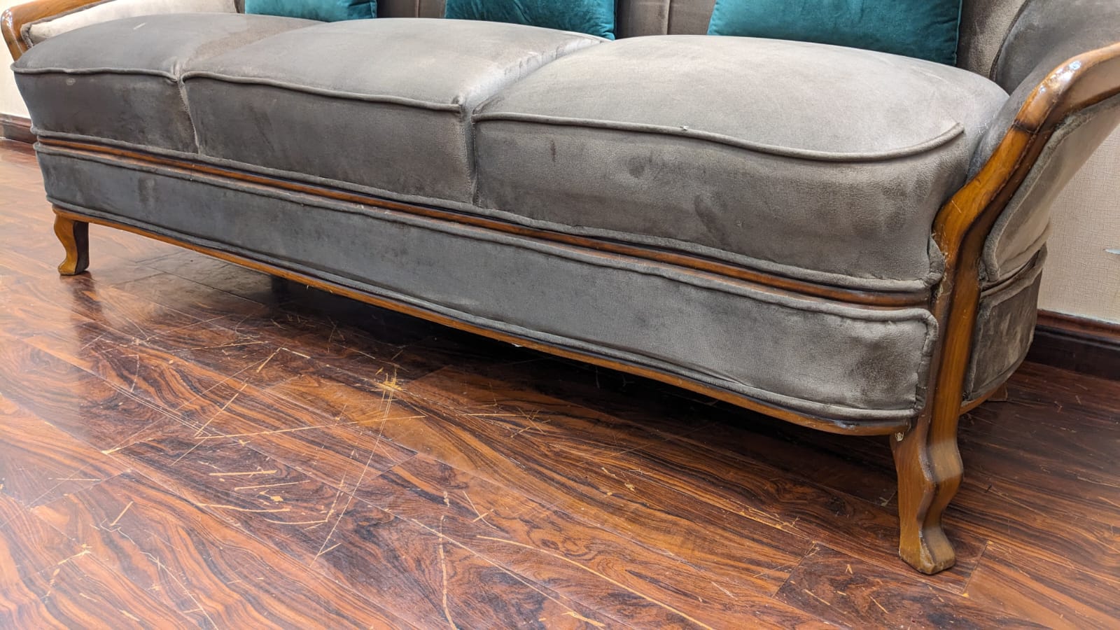 Solid Sheesham Wood 5 Seater Sofa Set