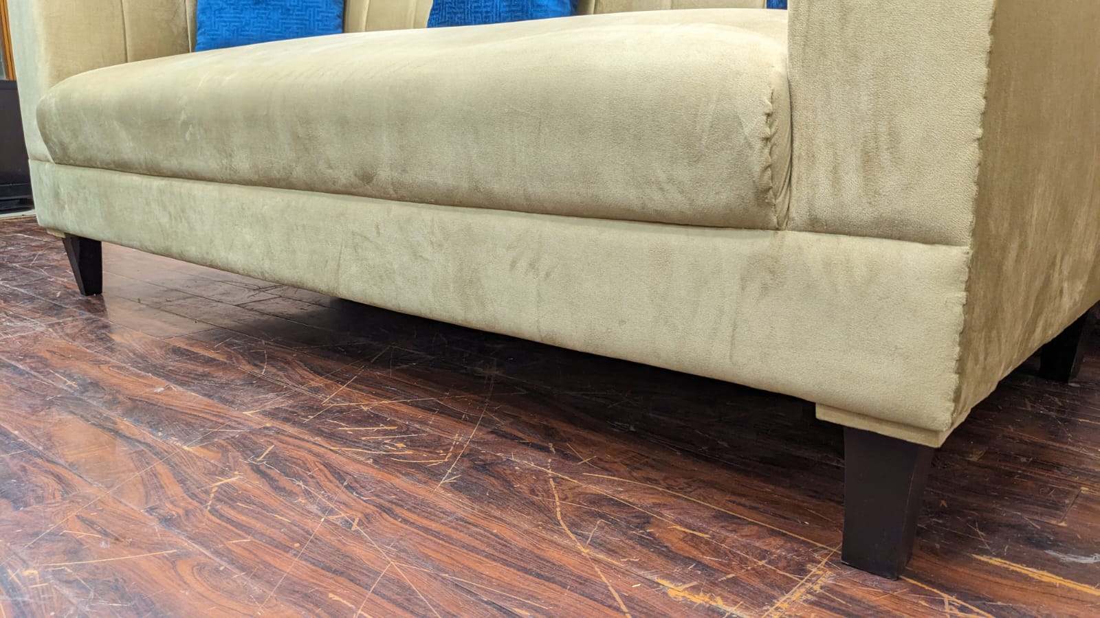 Panel Design 5 Seater Sofa Set
