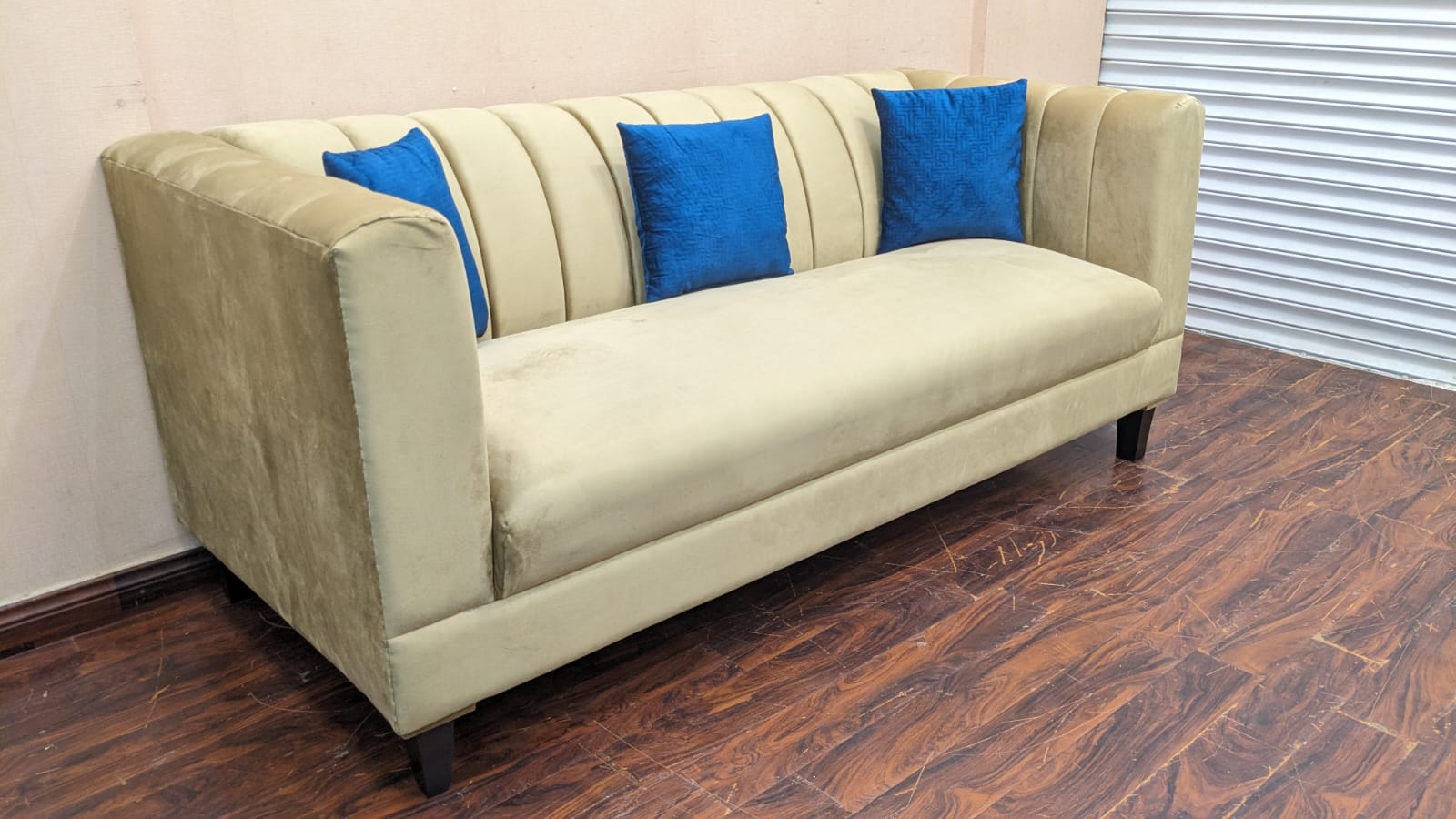 Panel Design 5 Seater Sofa Set
