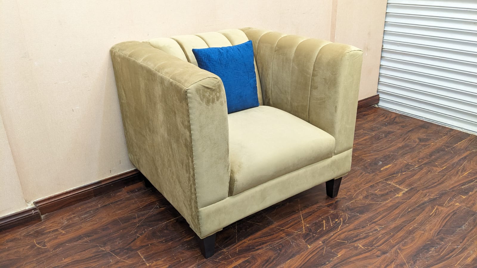 Panel Design 5 Seater Sofa Set