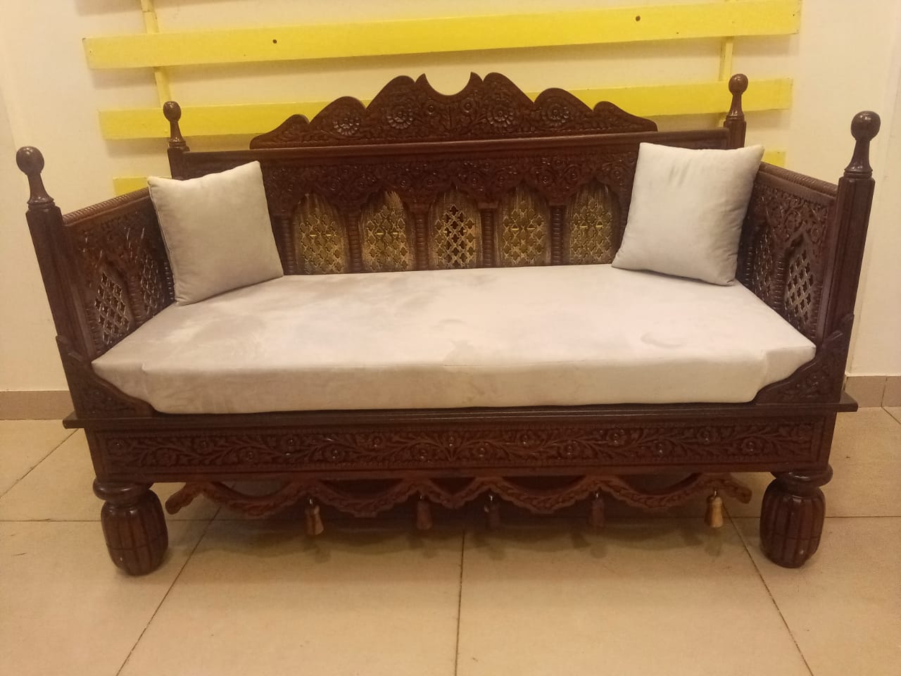 Chinioti Sofa (2 Seater) (Subject to Price Change)