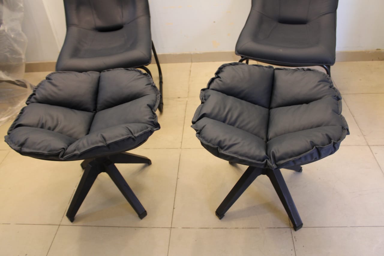 Relaxing Chairs With Foot Rest (Subject to Price Change)