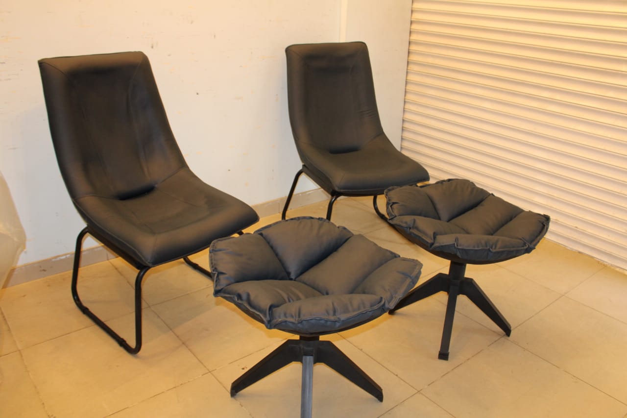 Relaxing Chairs With Foot Rest (Subject to Price Change)