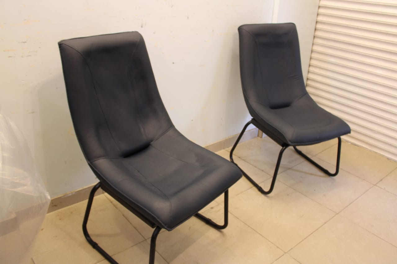 Relaxing Chairs With Foot Rest (Subject to Price Change)