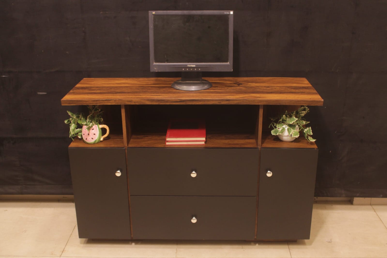Side Board/Led Unit