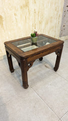 Corner Table