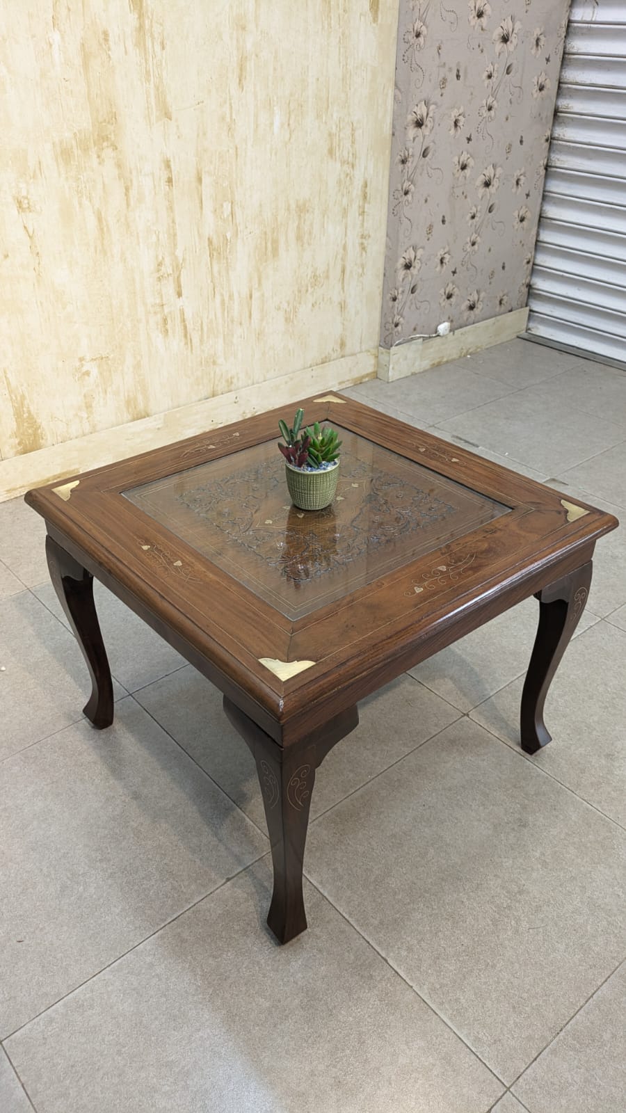 Center Table with 1 Side Table