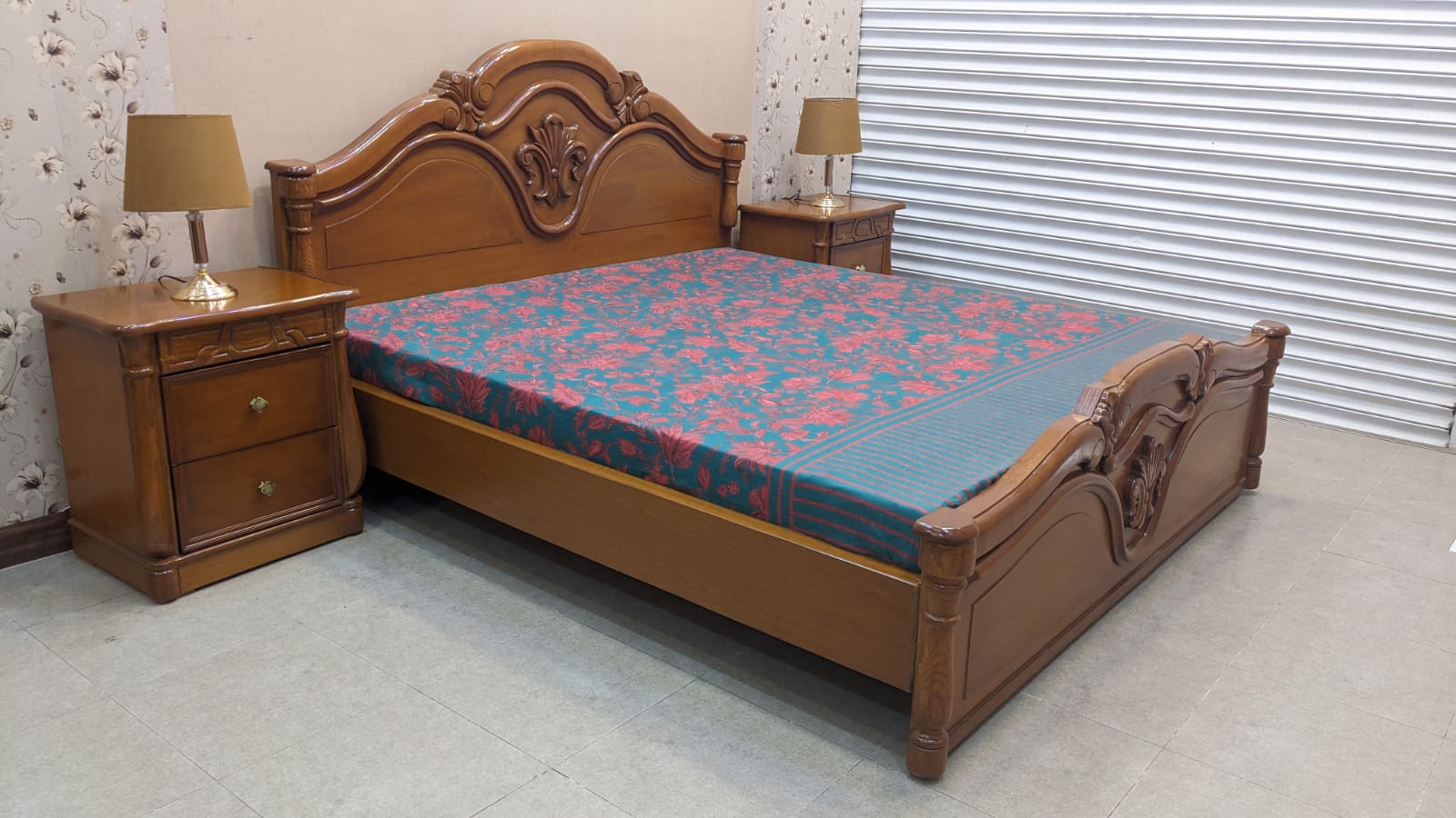 Diyar Wood and Ply King Size Bed with 2 Side Tables