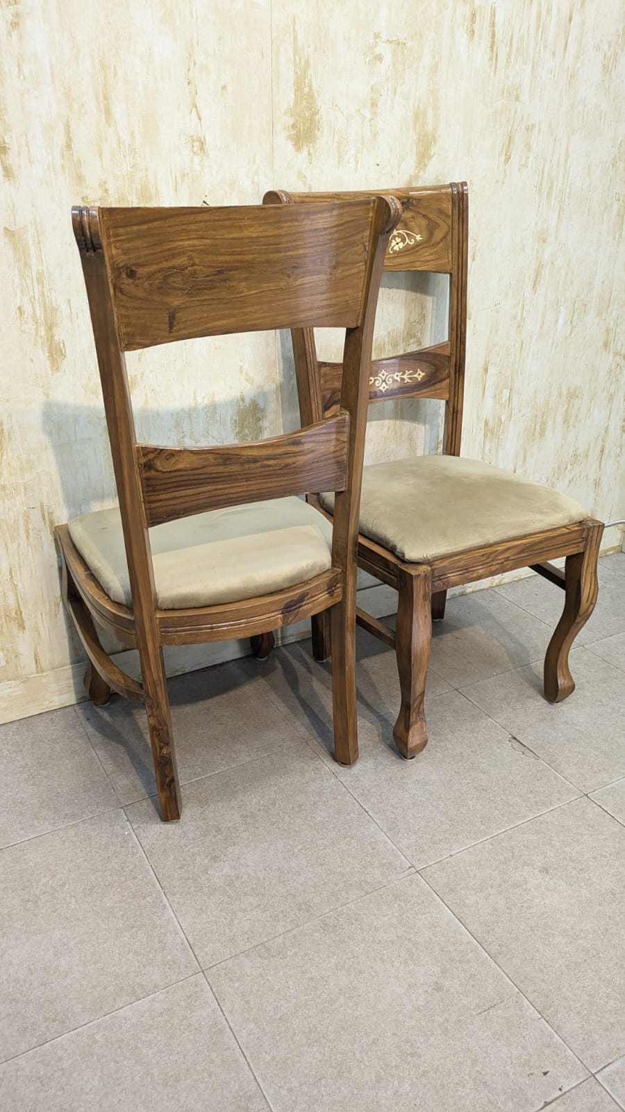 Solid Sheesham Wood 6 Seater Dining Table