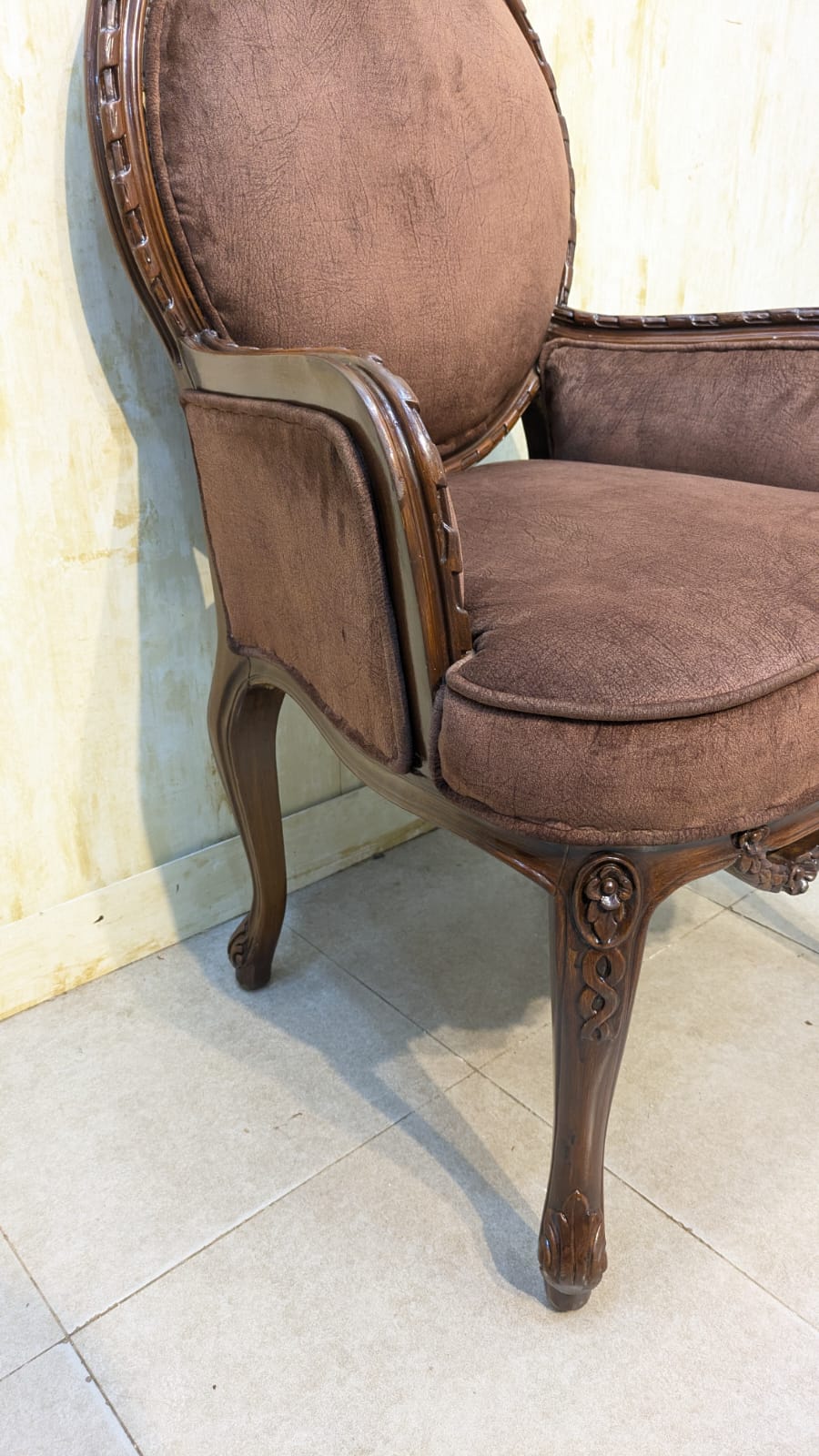 Beautiful Solid Sheesham Wood Coffee Chair Set