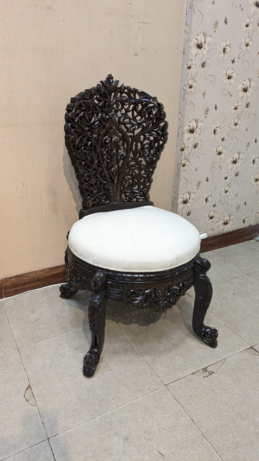 Solid Sheesham Wood Pair of Peri chairs