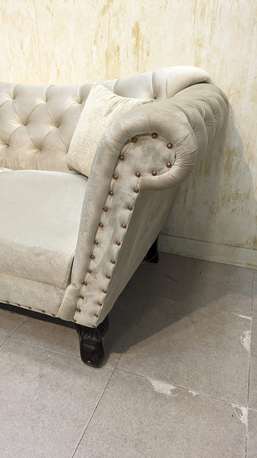Comfortable 7 Seater Sofa Set