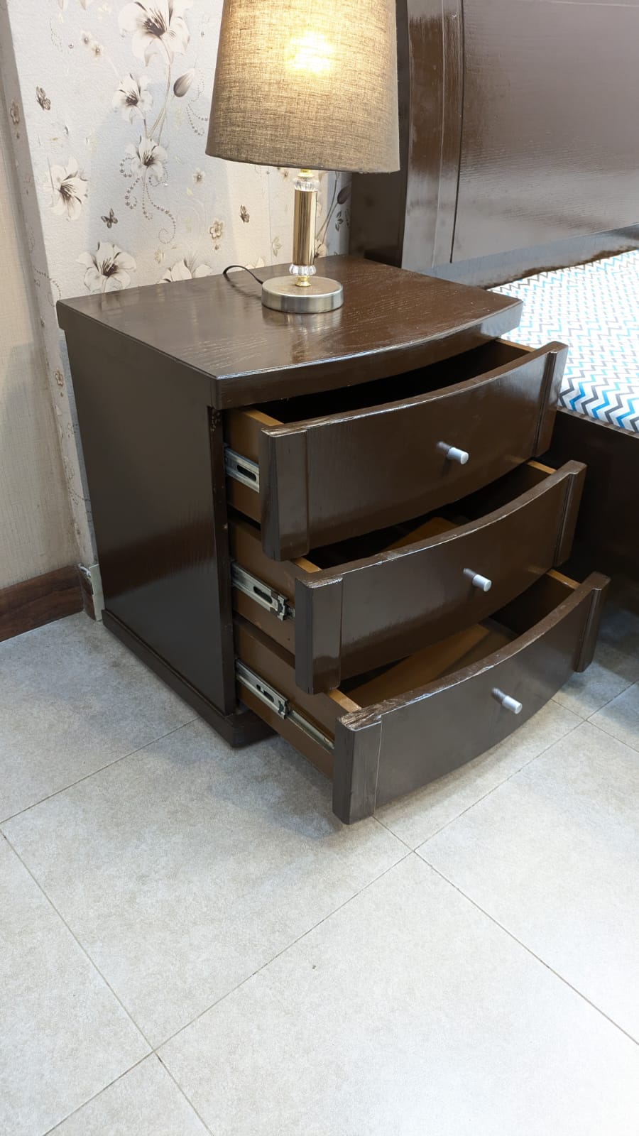 Pair Of Single Beds Set