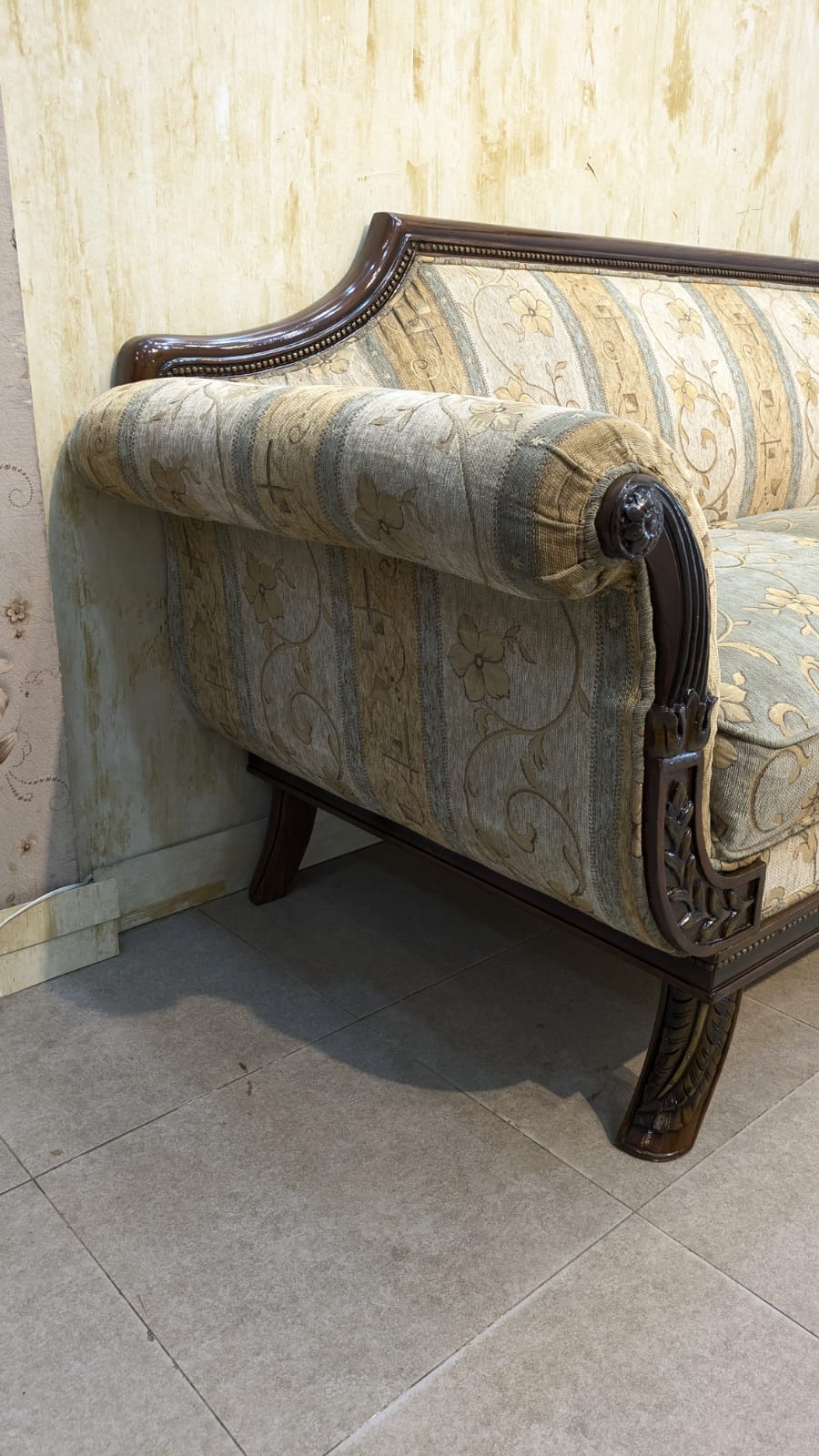 Sofa Set