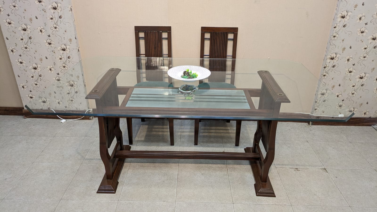 6 Seater Dining Table