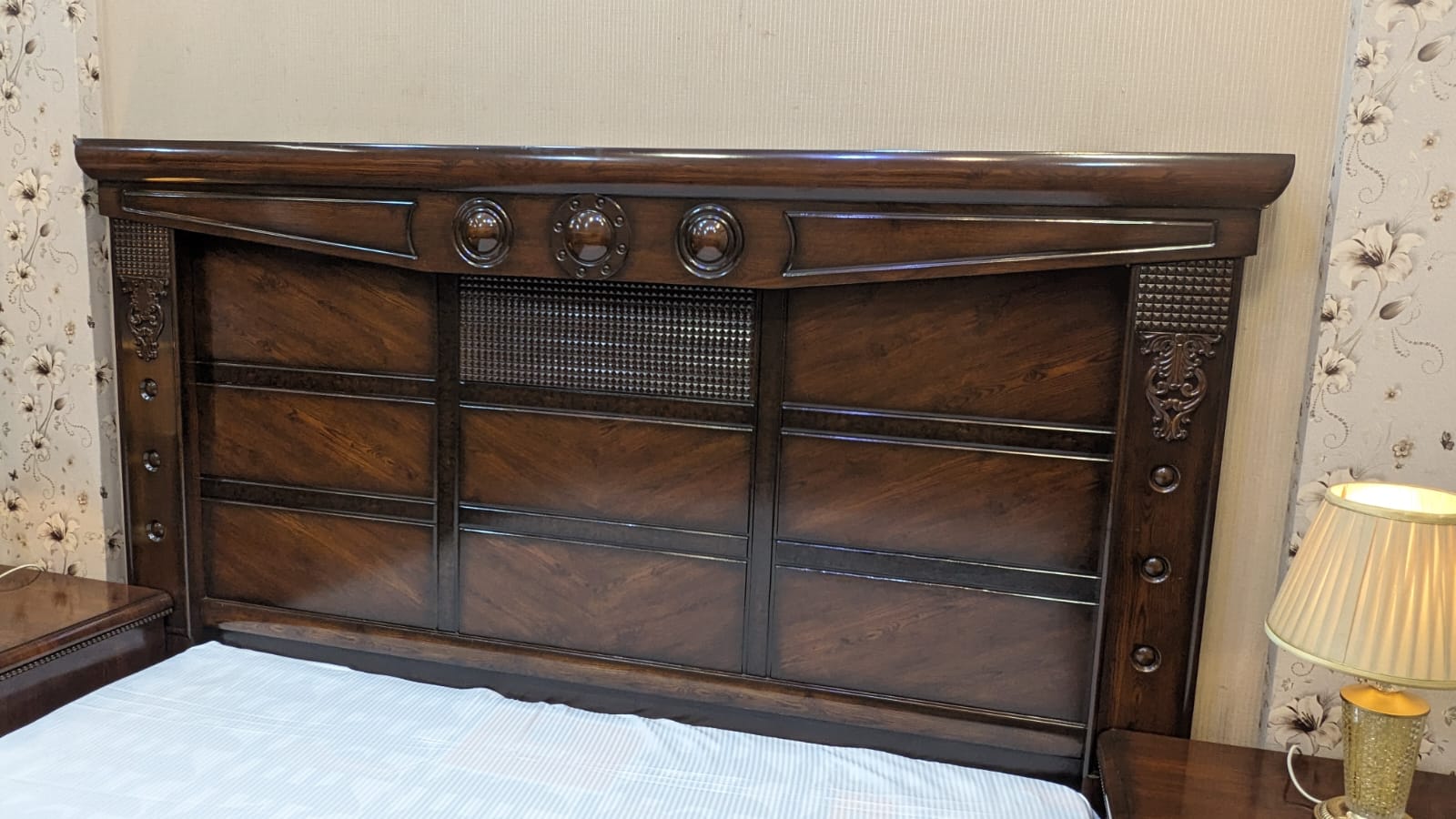 Imported Dubai King Size Bed Set