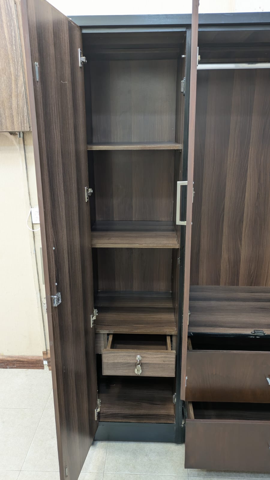 Habitt Cooper King Size Bedroom Set