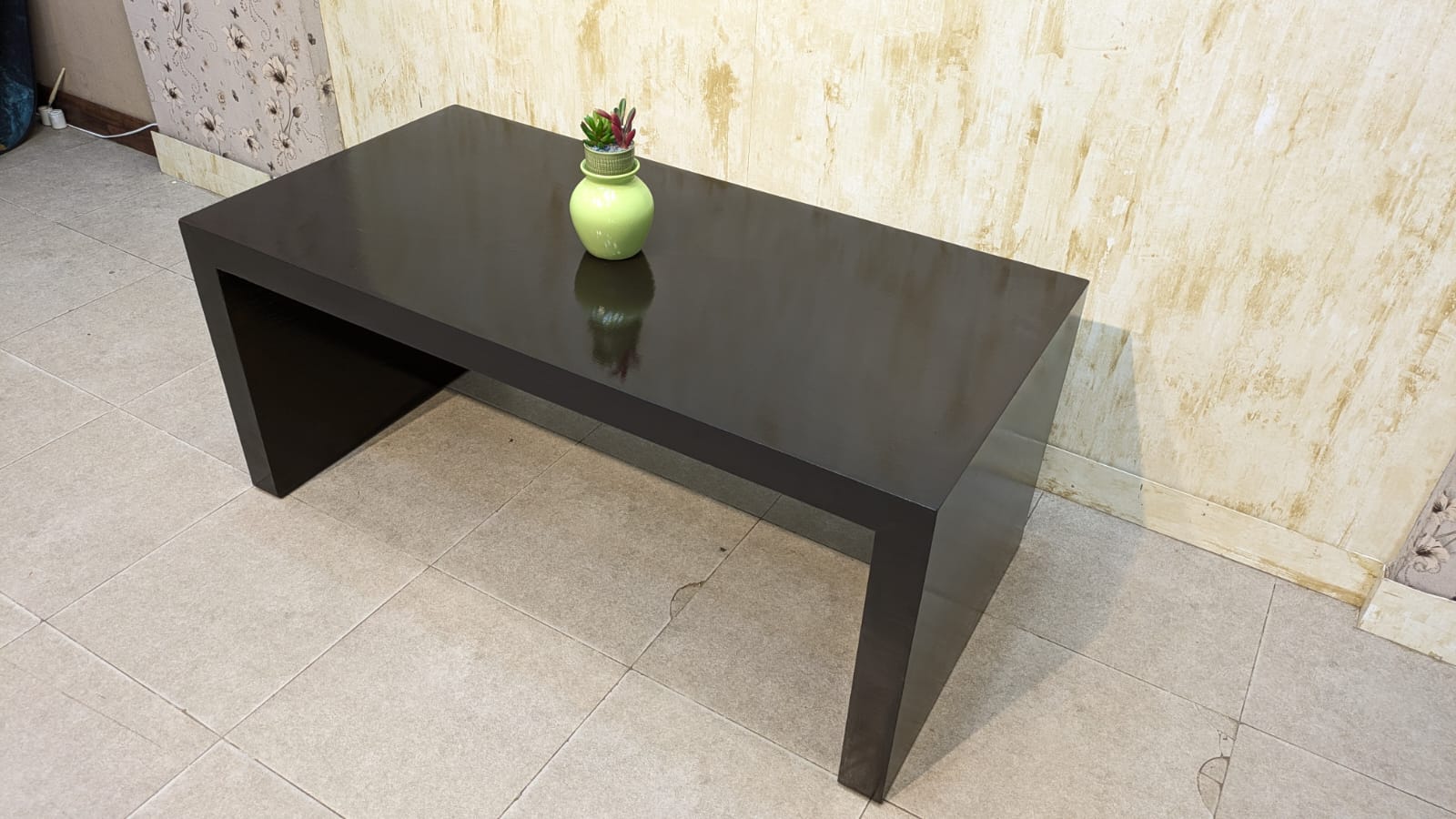 Center table