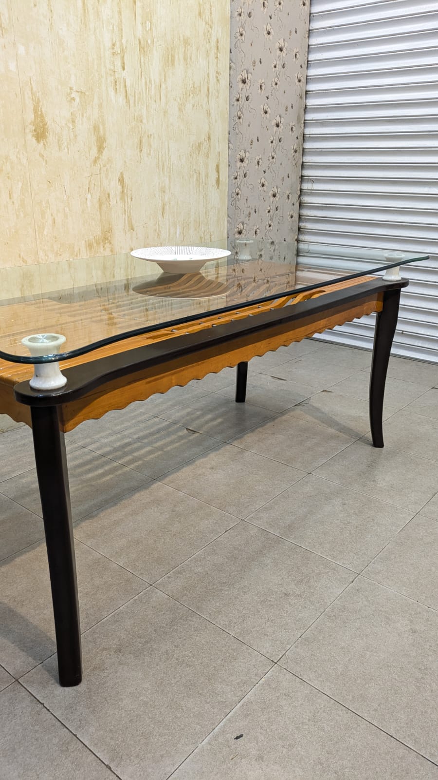 Dinning table