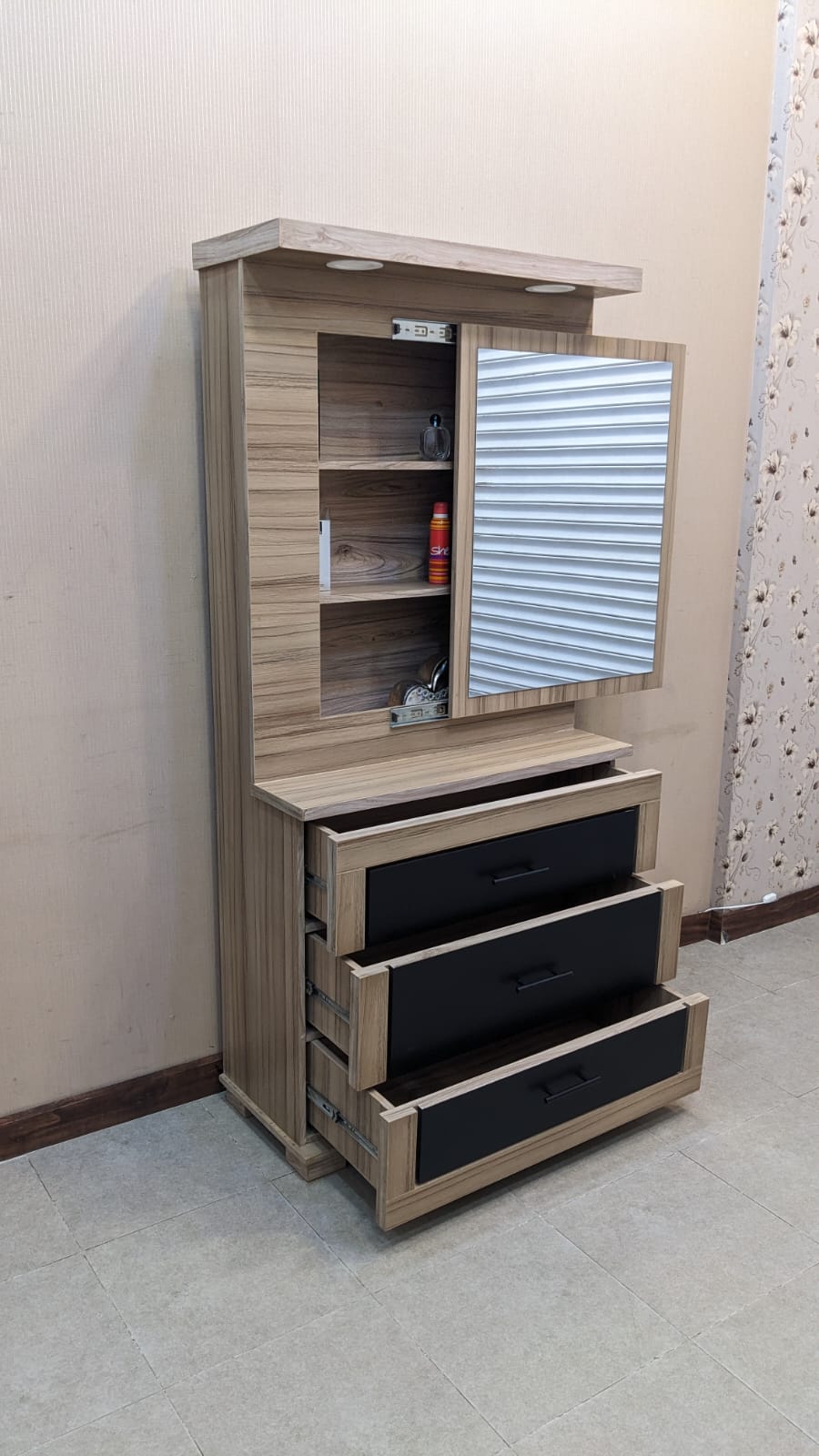 Divinecrafts New Bed Set