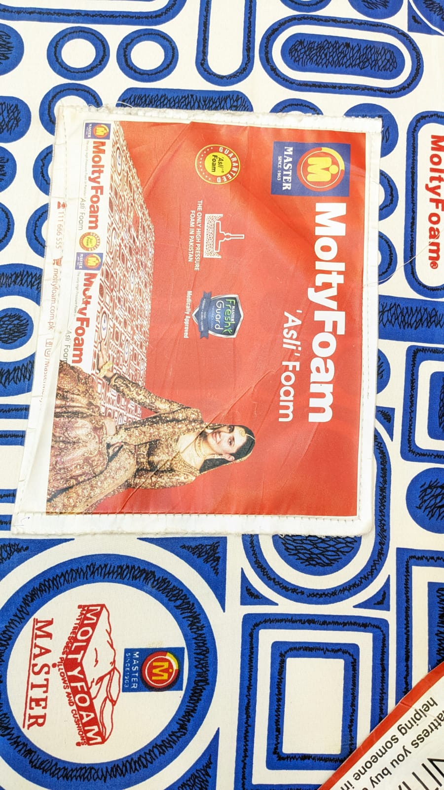 ✨Habitt✨ Rose Single Bed Set