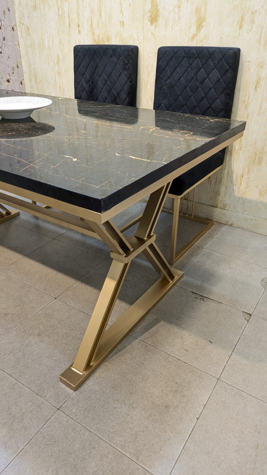 6 Seater Dinning Table