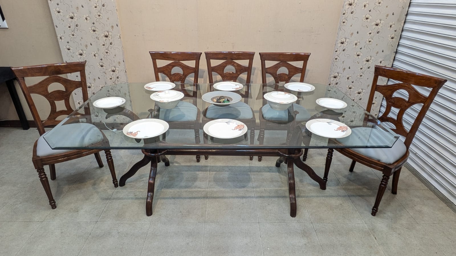 Solid Sheesham Wood 8 Seater Dining Table